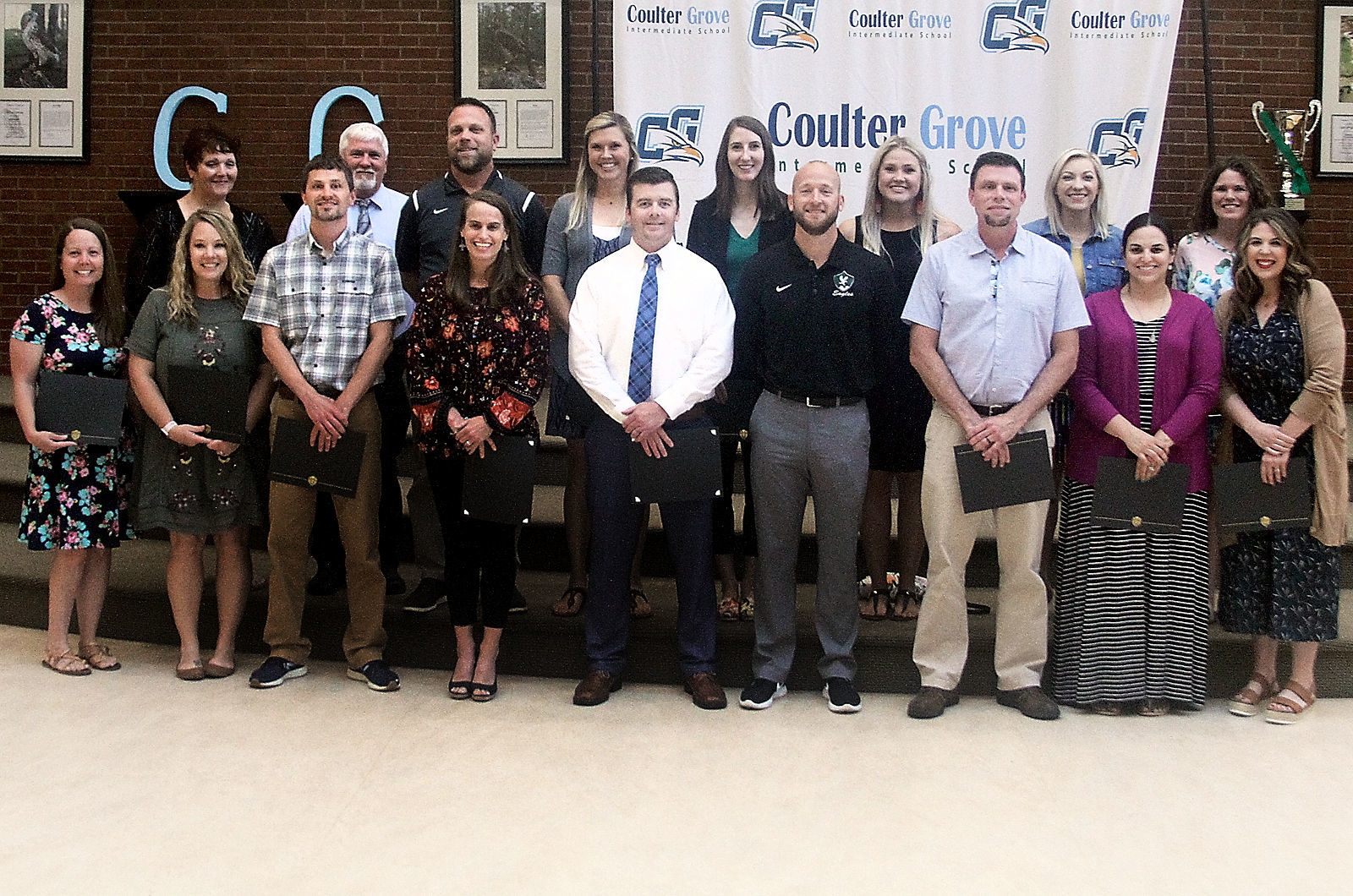 Maryville Board of Education awards tenure to 18